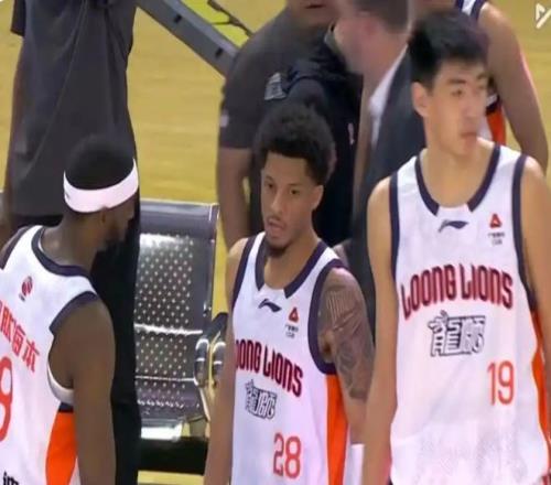 金玟哉中超,表现卓越,虽偶有失误,米兰体育平台,米兰体育官方网站,米兰体育登录入口,米兰体育app下载