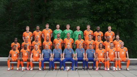 大乐透期号专家推荐：胜负总分详析福利